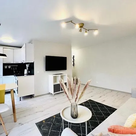 Apartment Center